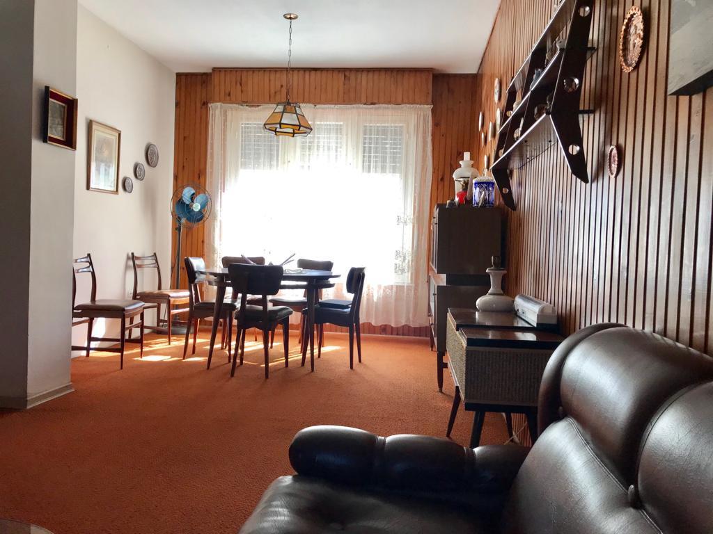 Casa de 4 dormitorios en Castelar