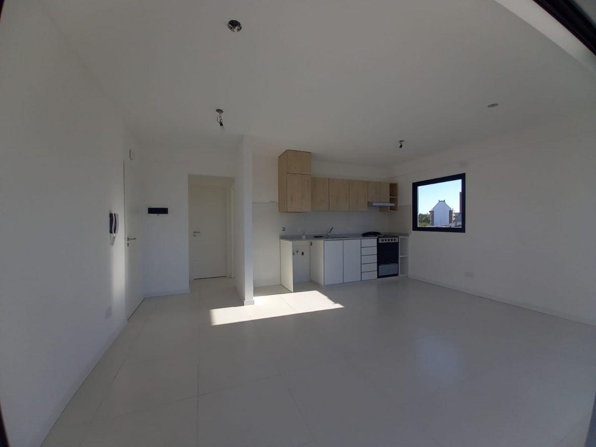 Foto de Departamento 2 ambientes con terraza y cochera en Castelar, imagen 4