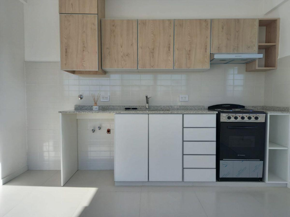 Foto de Departamento 2 ambientes con terraza y cochera en Castelar, imagen 5