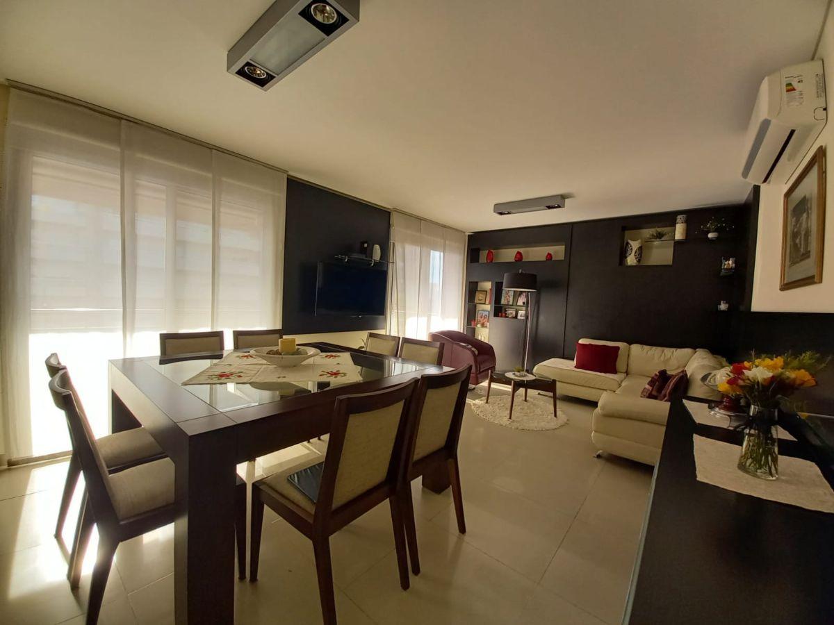 Foto de Departamento 4 ambientes con 2 cocheras en Castelar, imagen 5