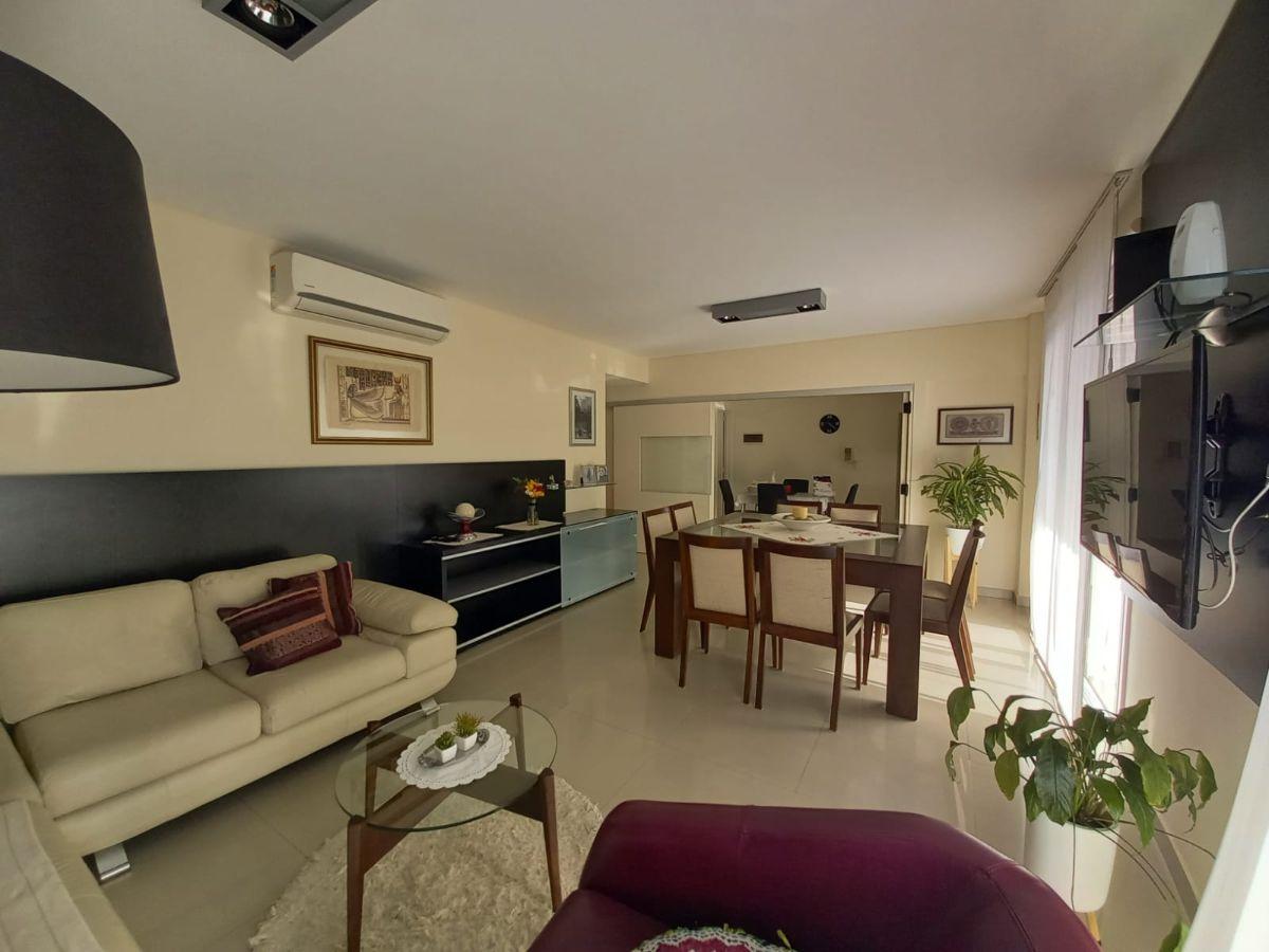 Foto de Departamento 4 ambientes con 2 cocheras en Castelar, imagen 2