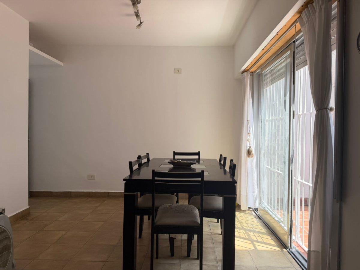 Foto de Casa PH 3 ambientes con patio en Ituzaingó, imagen 5