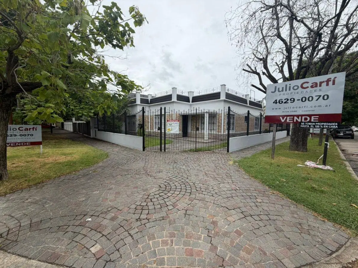 Venta casa 5 ambientes en Castelar 3