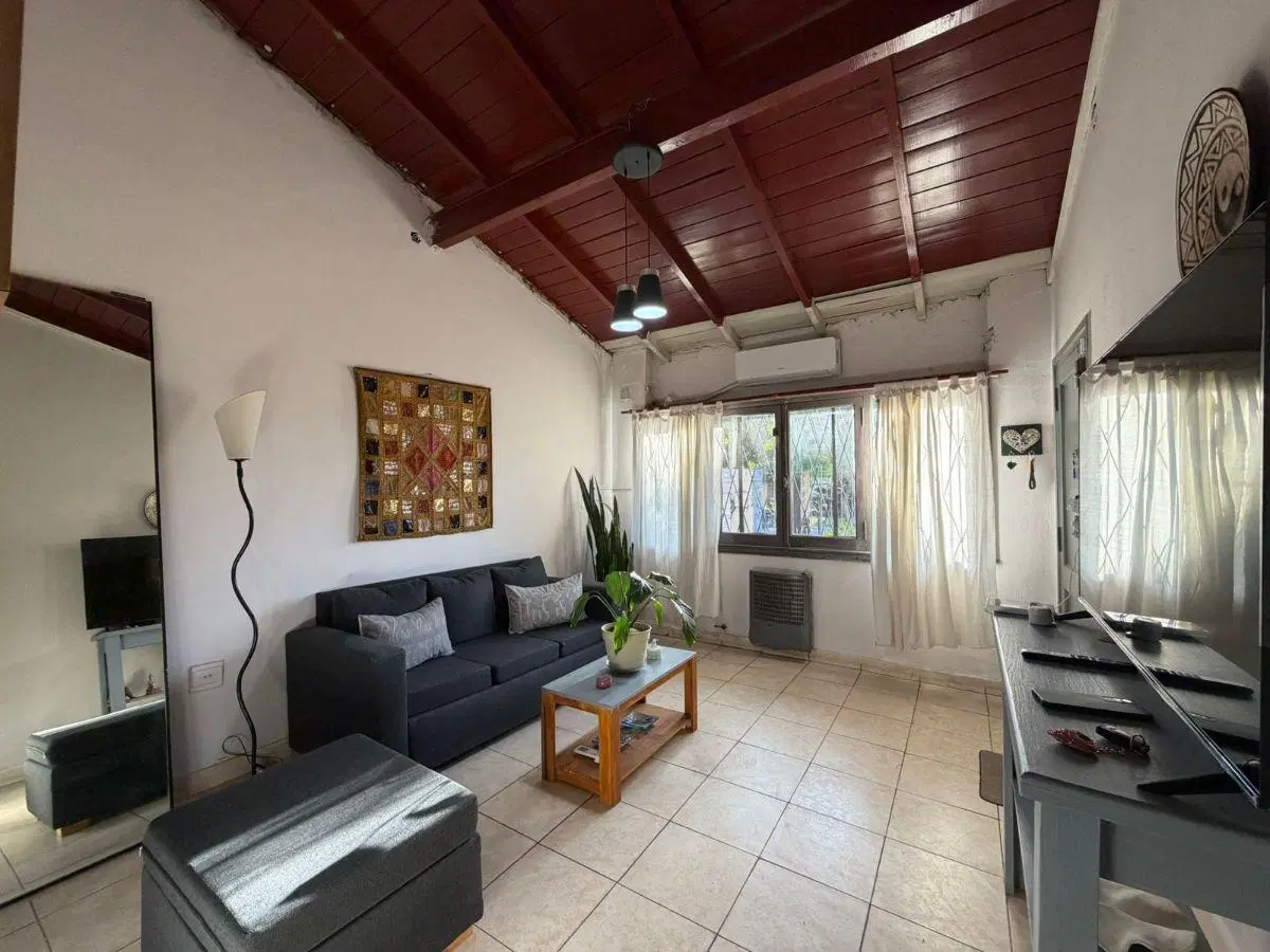 Casa 3 ambientes en Ituzaingó 1
