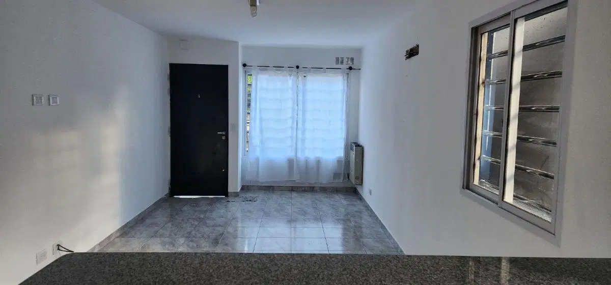 Alquiler departamento 2 ambientes en Libertad 3