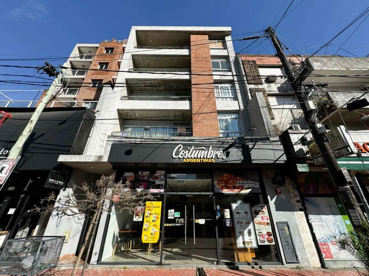 Alquiler 2 ambientes en Castelar 2
