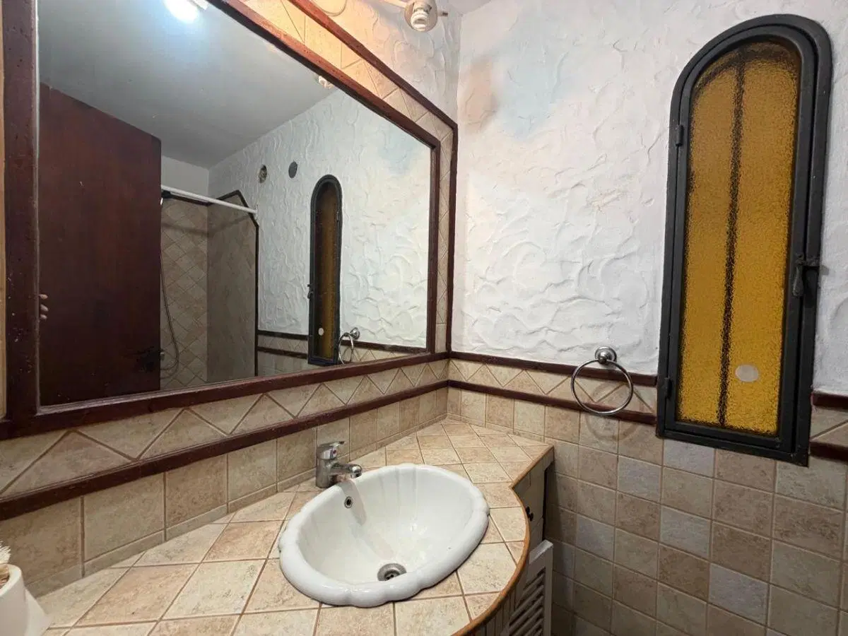 Casa 4 ambientes con jardin en Ituzaingó 8