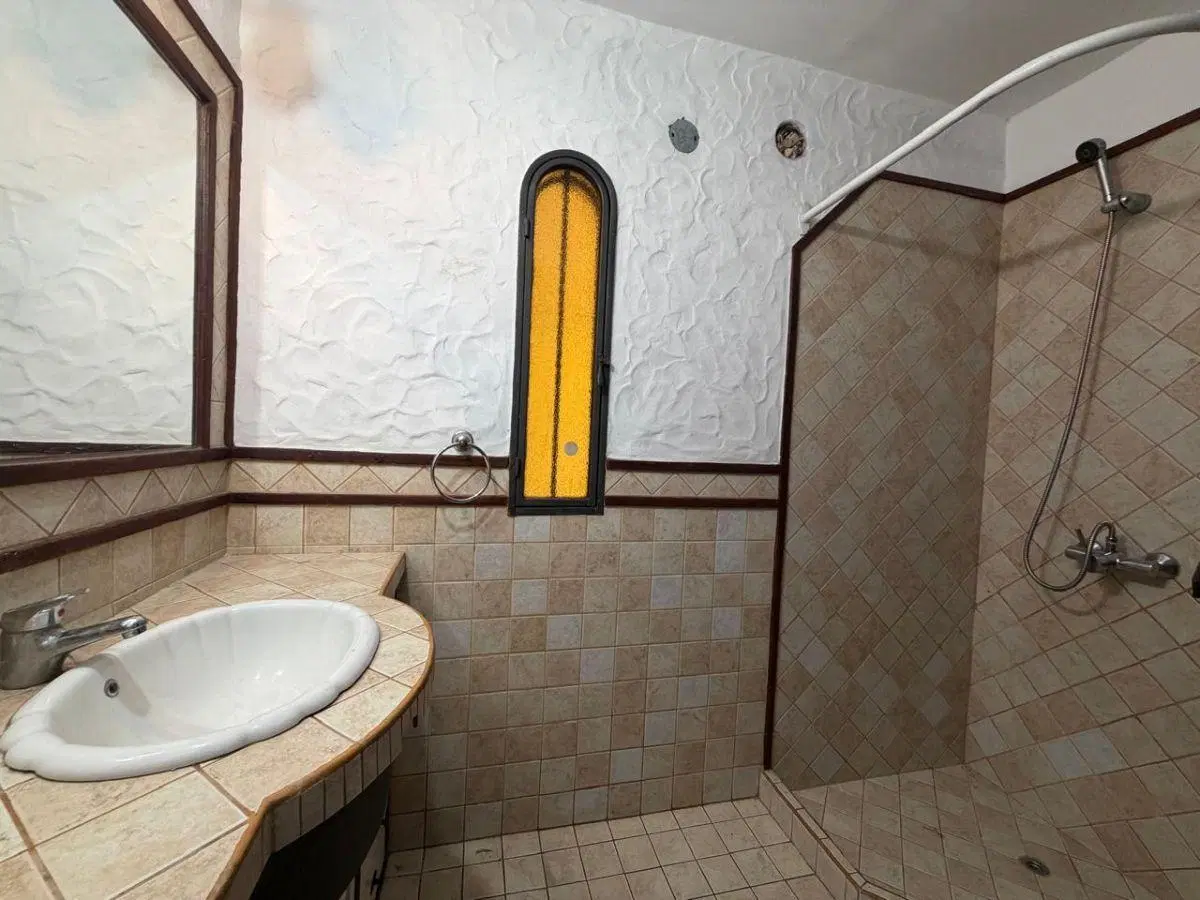 Casa 4 ambientes con jardin en Ituzaingó 8