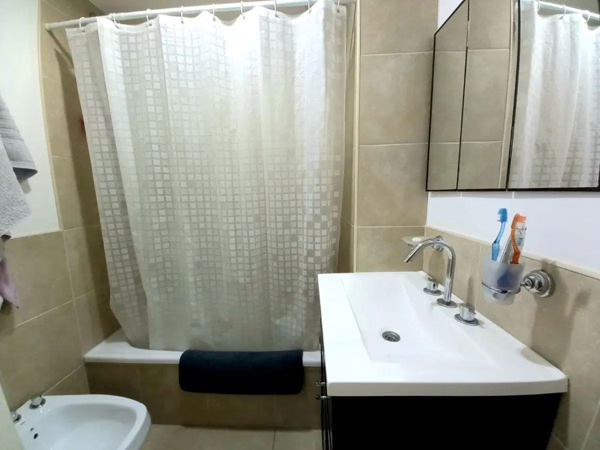 Departamento 2 ambientes con cochera en Castelar 4