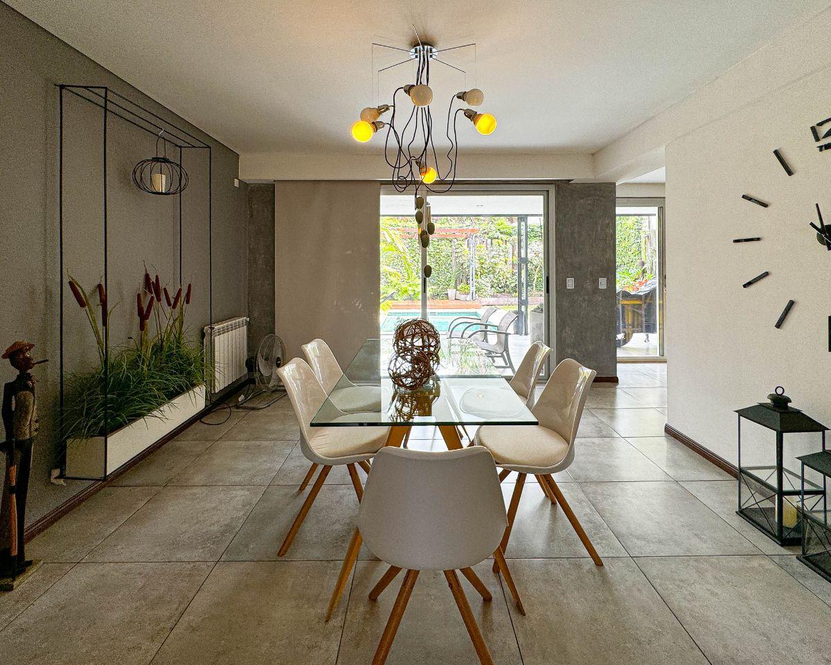 Foto de Casa 4 ambientes con pileta en Castelar, imagen 5