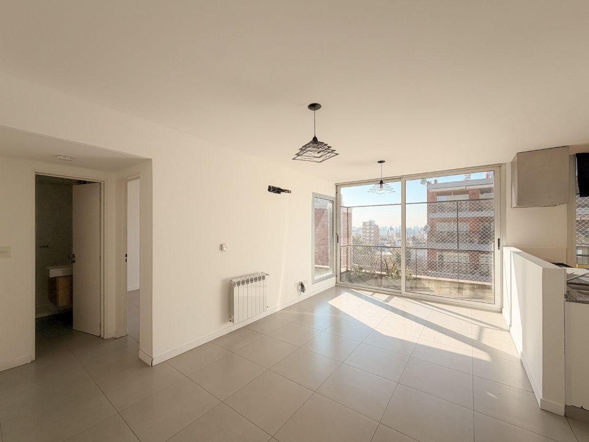 Foto de Alquiler departamento 3 ambientes con cochera y terraza en Castelar, imagen 4