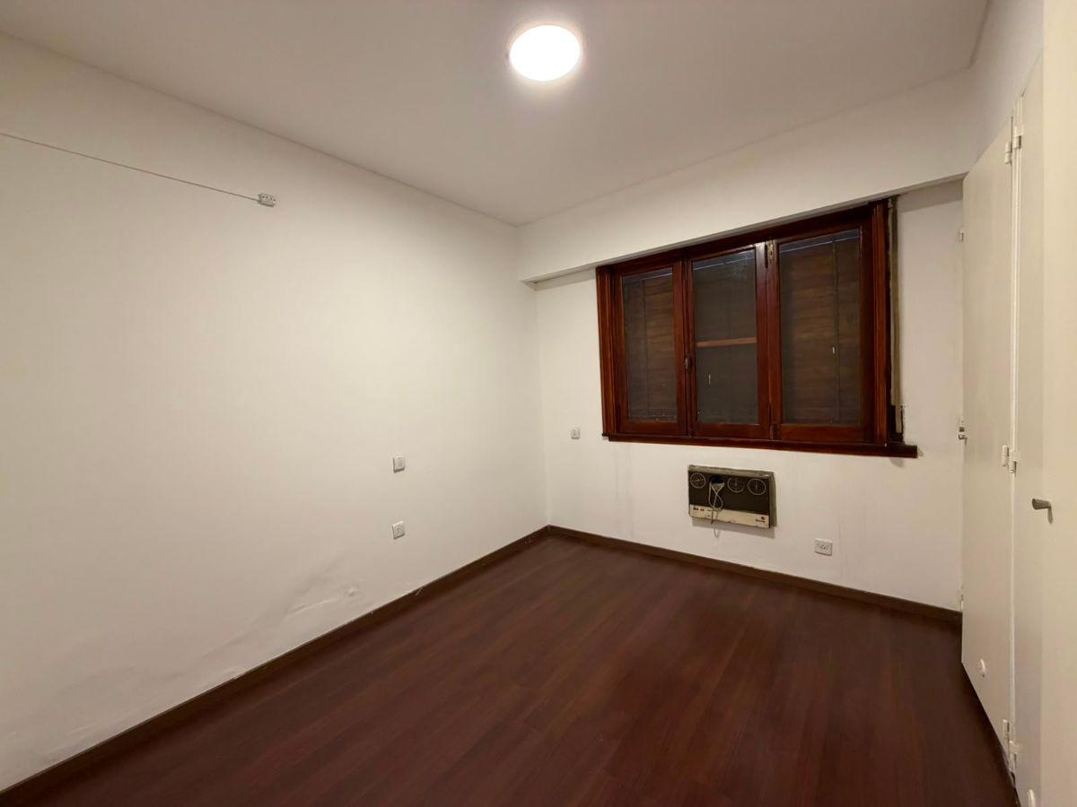 Foto de Casa 4 ambientes con jardin en Castelar, imagen 5