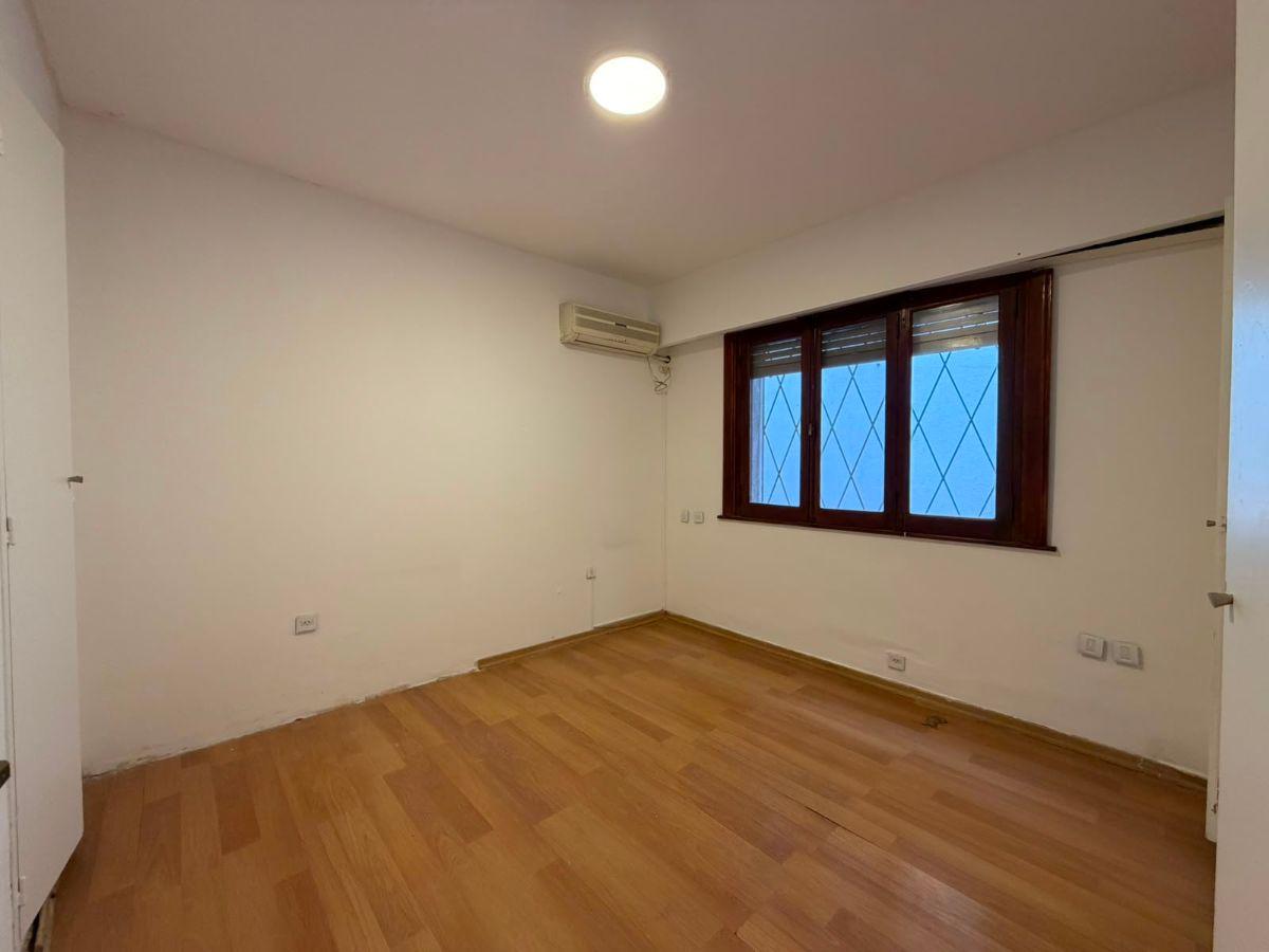 Foto de Casa 4 ambientes con jardin en Castelar, imagen 4