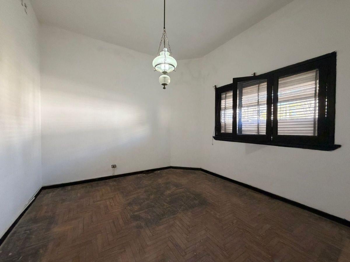 Foto de Casa PH 3 ambientes con cochera en Castelar, imagen 3