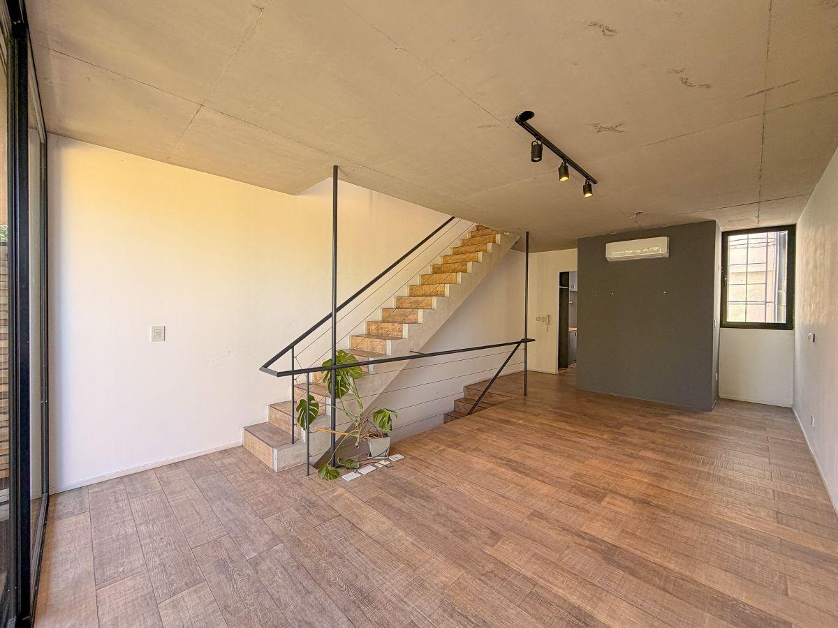 Foto de Casa dúplex 4 ambientes con cochera en Castelar, imagen 5