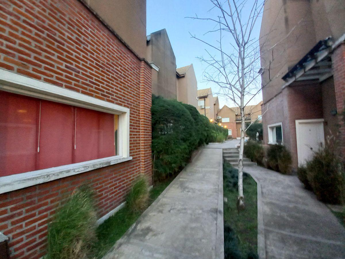 Foto de Casa dúplex 4 ambientes en Ituzaingo, imagen 4
