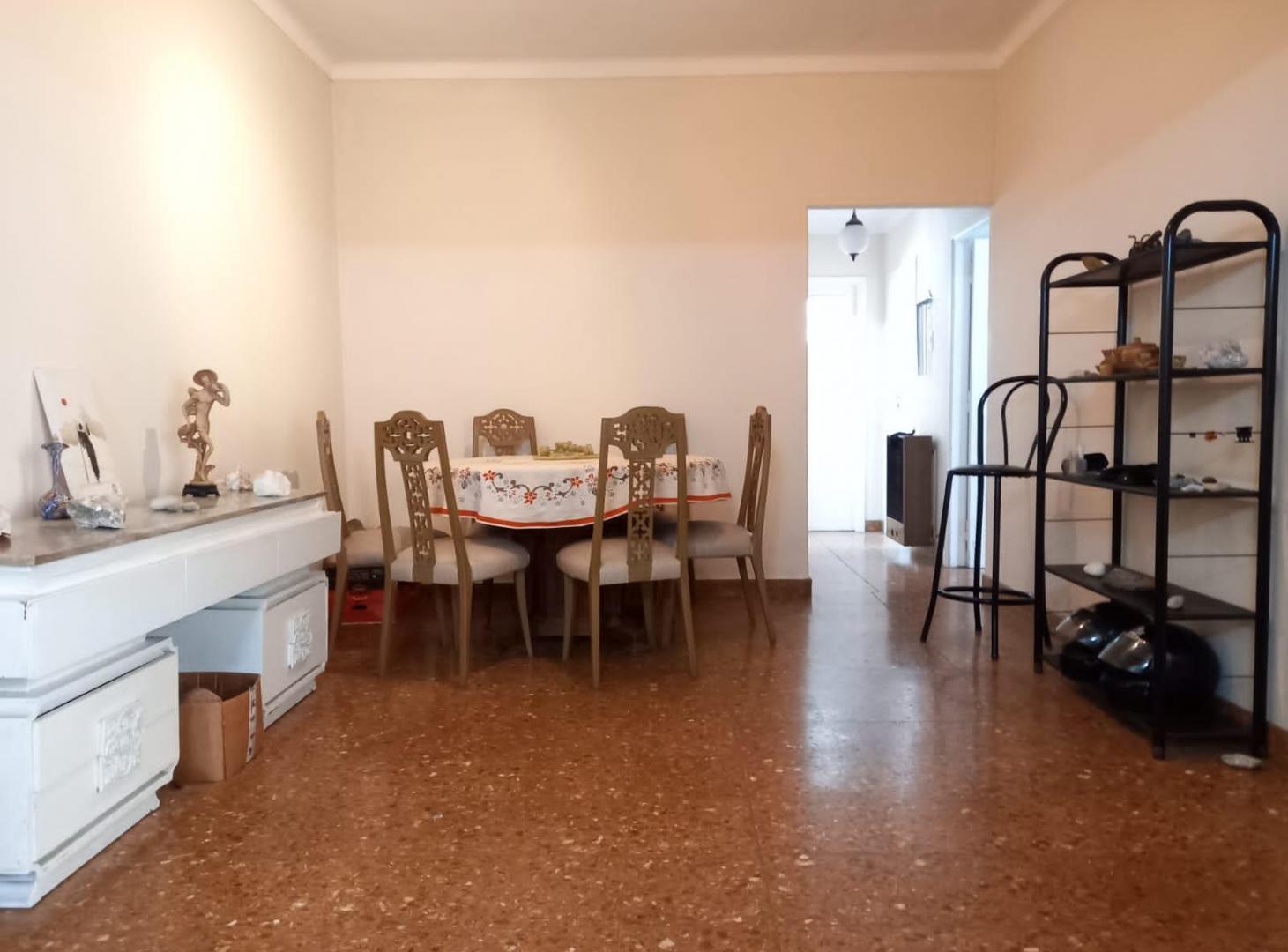 Foto de Casa en venta - MONTES DE OCA 3310 E/DEAN FUNES Y JONTE, CASTELAR NORTE, imagen 5