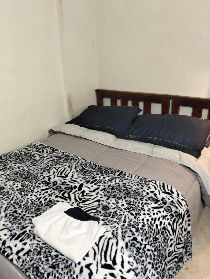 VENTA DEPTO DOS AMBIENTES Y MEDIO 8