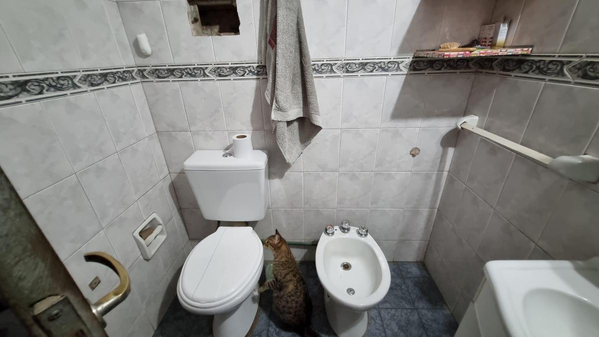 Foto de OPORTUNIDAD INVERSION Venta Casa 3 Dorm 2 Baños mas DPTO 2 Dorm. Q. de, imagen 5