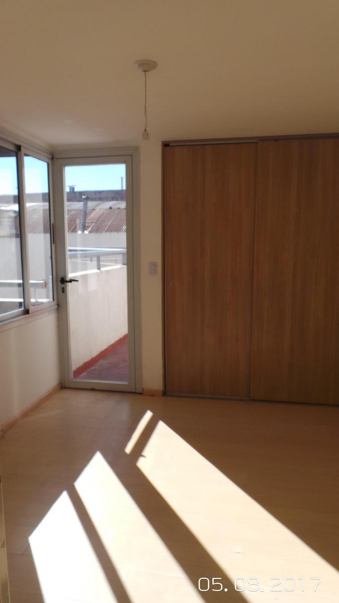 Gral. Paz Vendo Departamento un Dormitorio con Balcon y Terraza Propia 1