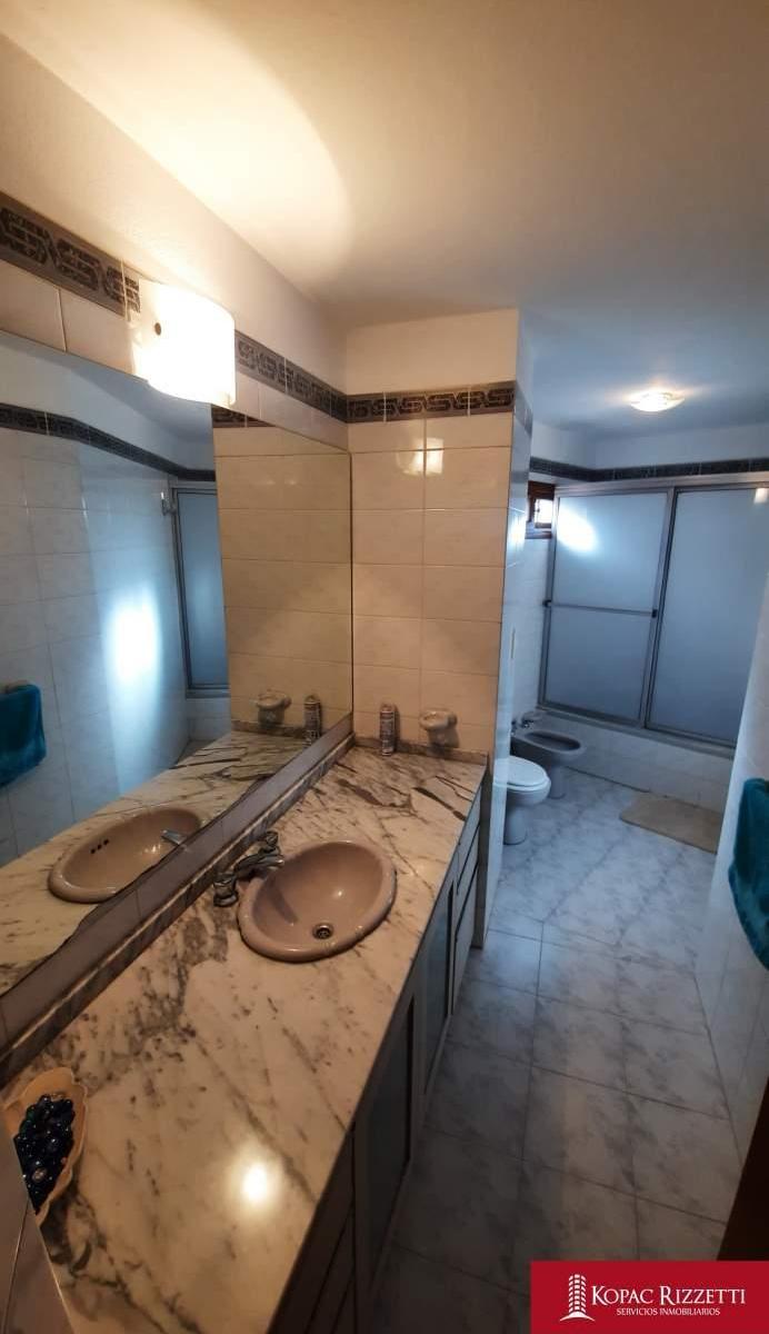 Granja de Funes (Antonio Nores 5596) - Venta Casa 4 Dorm. 5