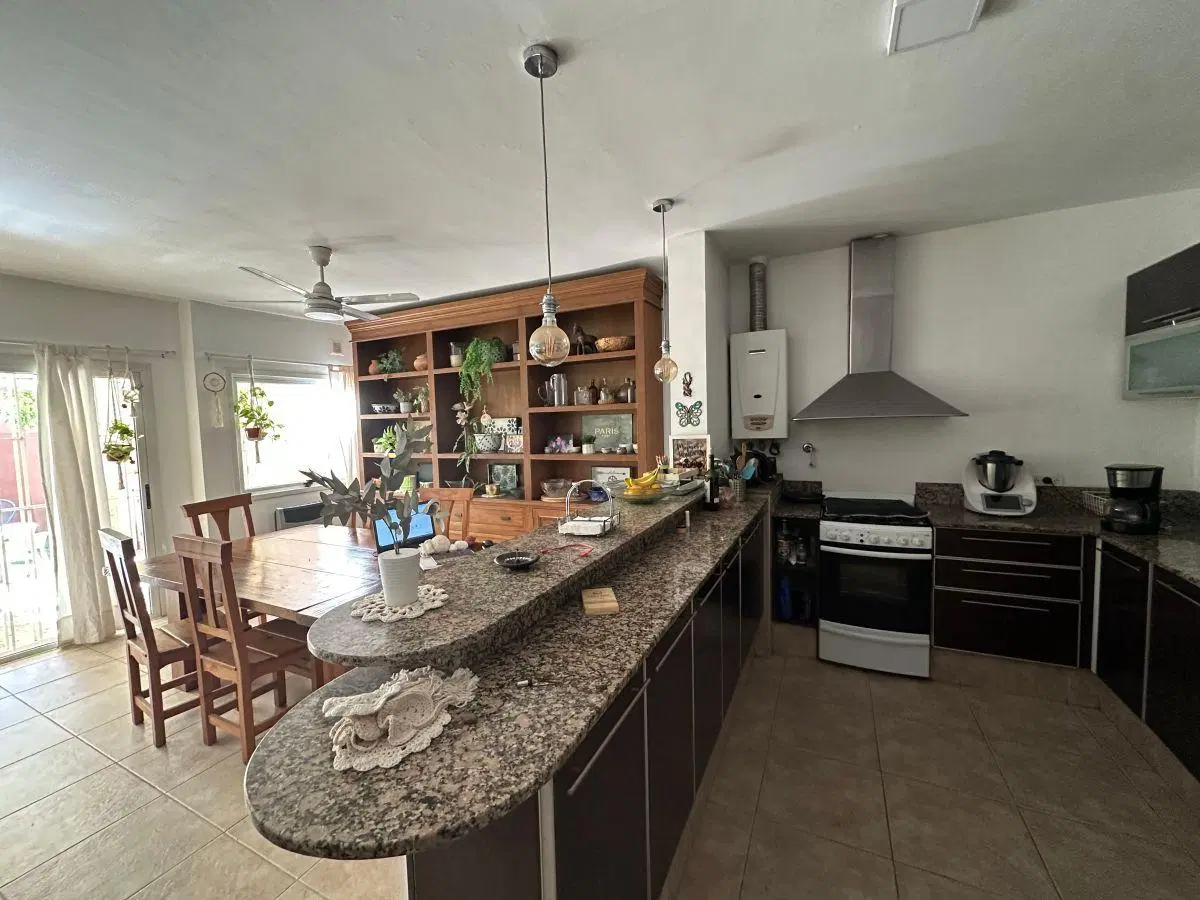 Venta Duplex Alejandro Centeno zona Norte 3 dorm 2