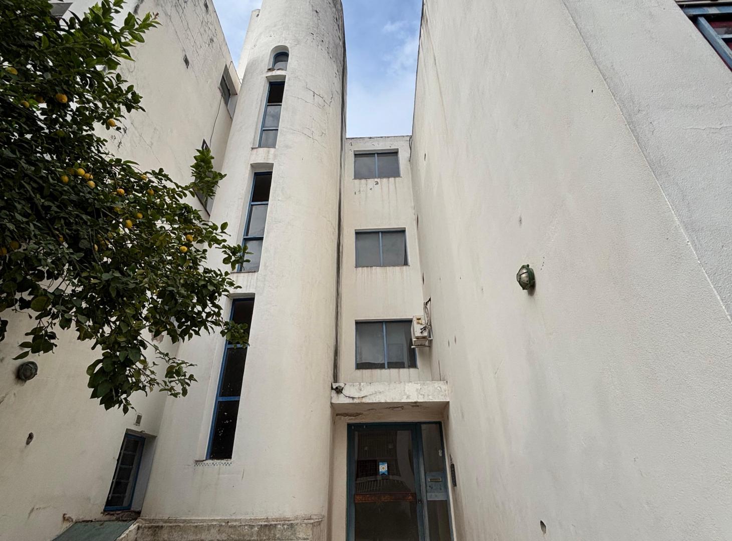 Venta Depto Dos Dorm. con Balcon - con Cochera Apto Credito