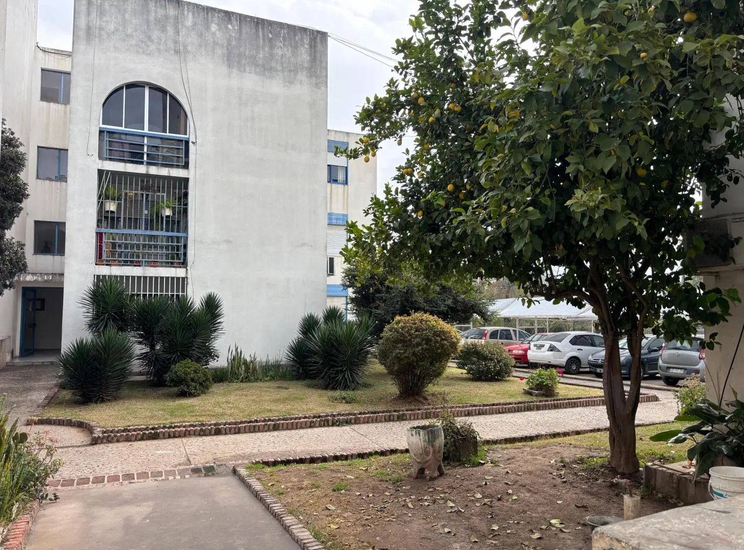 Venta Depto Dos Dorm. con Balcon - con Cochera Apto Credito 5