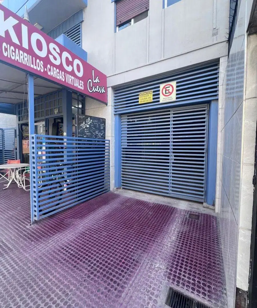 Cochera en alquiler ubicada en DUARTE QUIROS 40 2