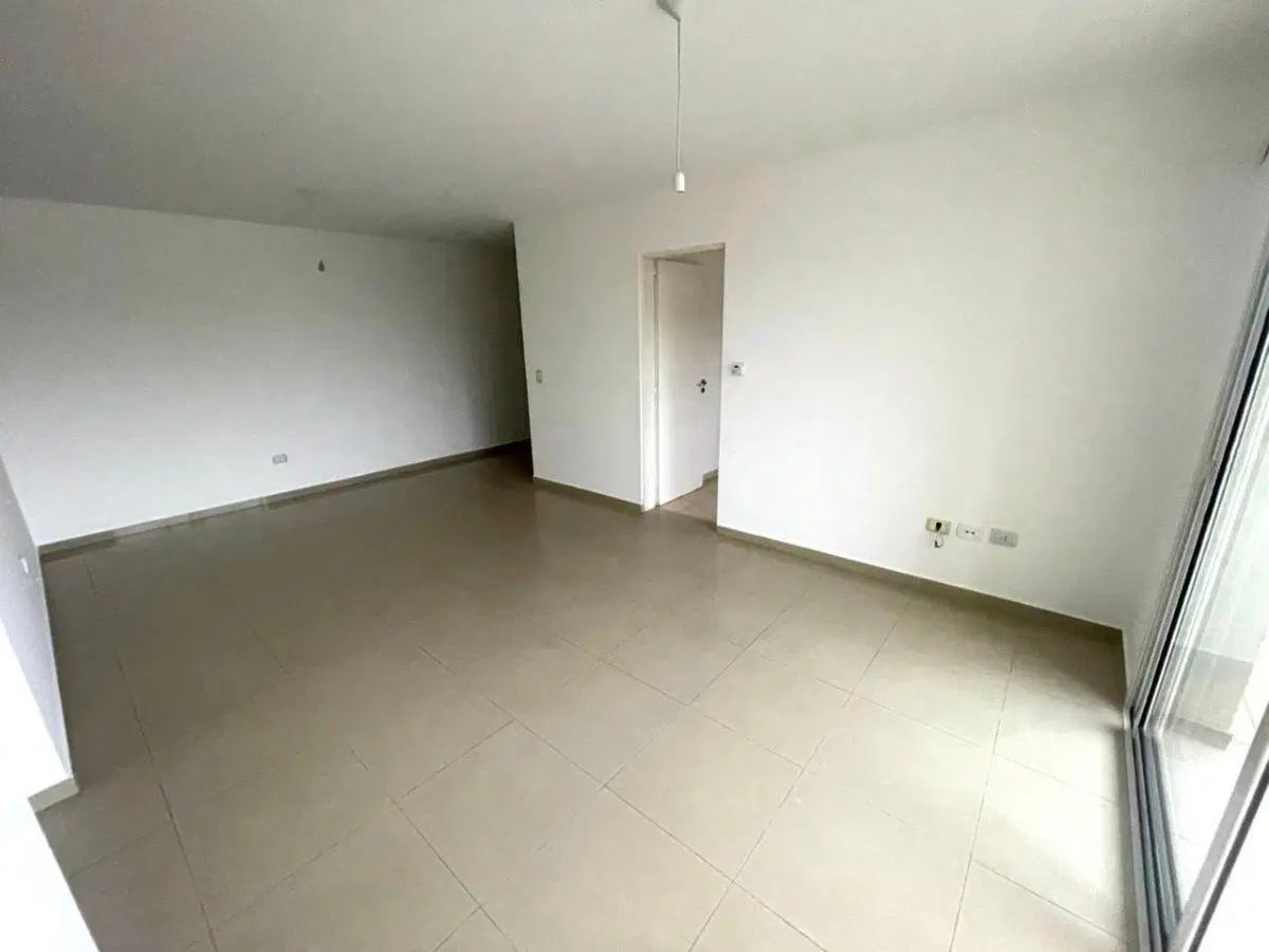 ALQUILO DPTO 2 DORM. CON COHERA B JARDIN HIPODROMO 8