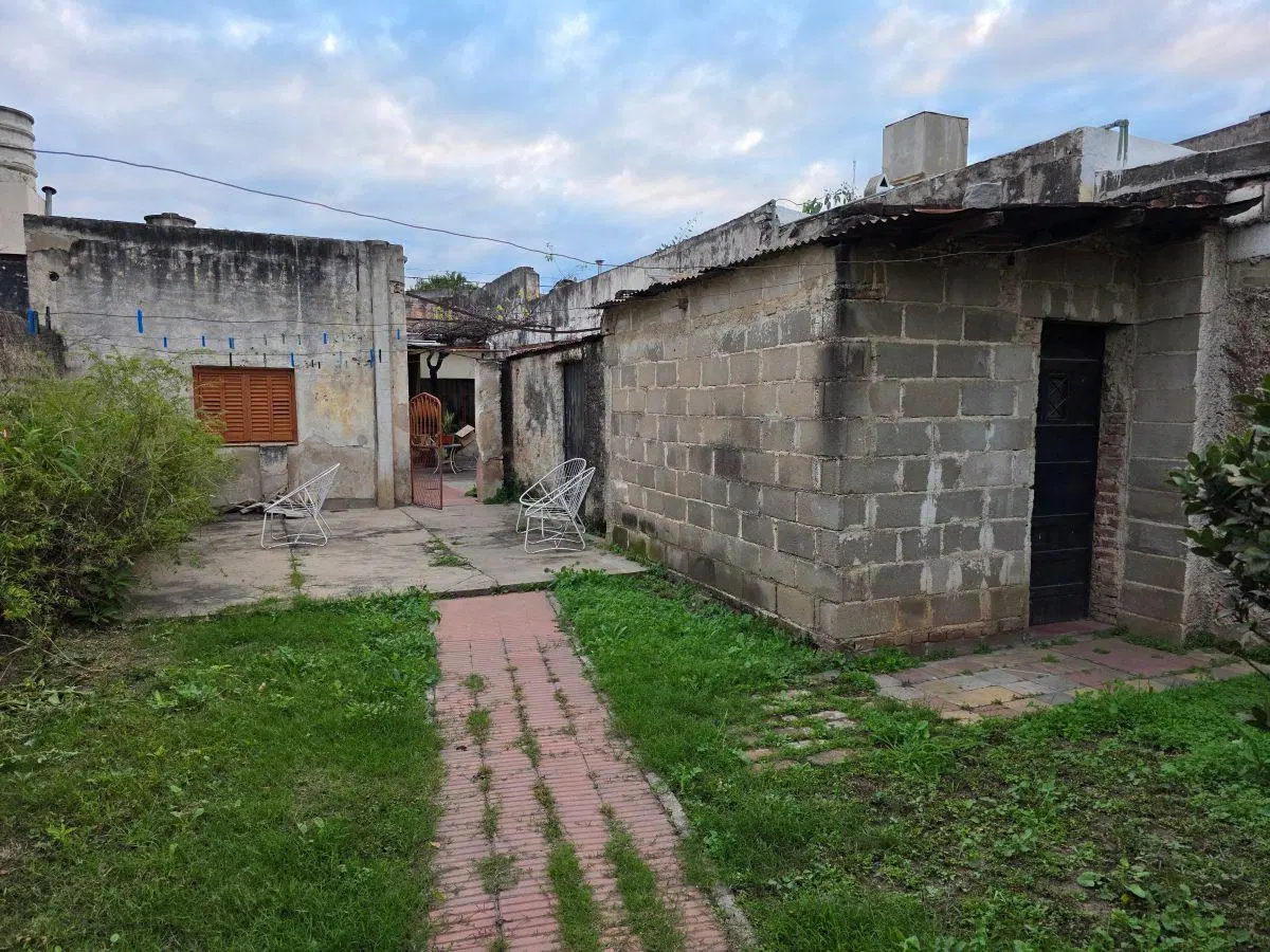 VENTA TERRENO A DEMOLER/ RECICLAR BARRIO GENERAL PAZ PUEYRREDON IDEAL INVERSOR 1