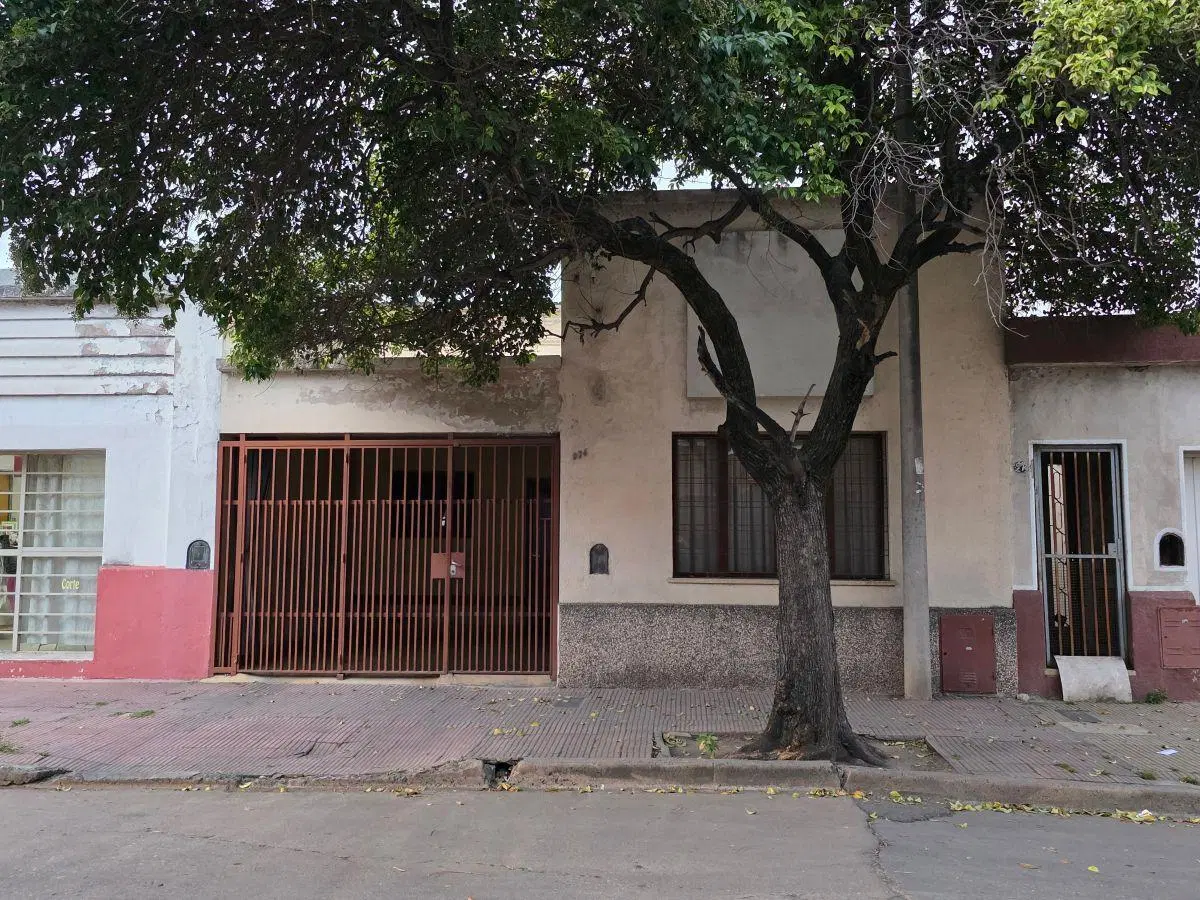 VENTA TERRENO A DEMOLER/ RECICLAR BARRIO GENERAL PAZ PUEYRREDON IDEAL INVERSOR 5