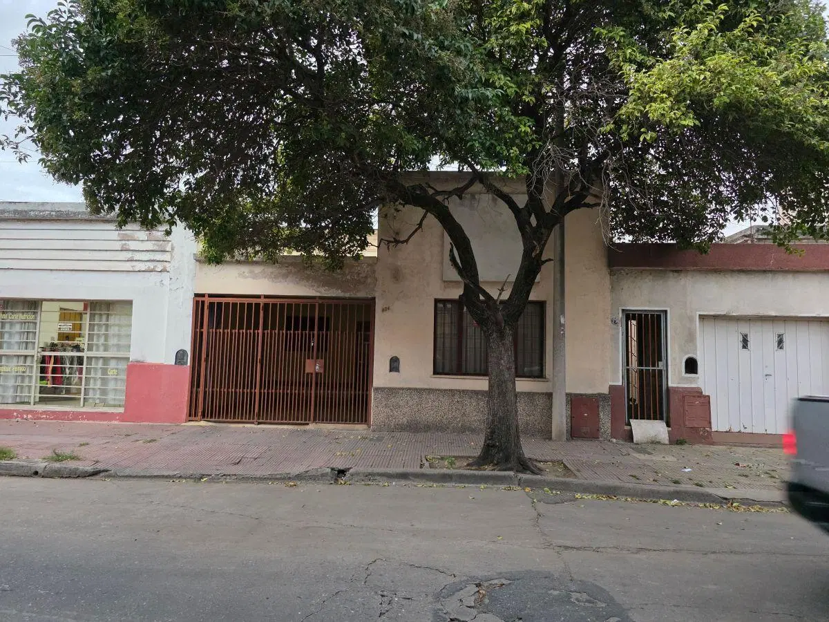 VENTA TERRENO A DEMOLER/ RECICLAR BARRIO GENERAL PAZ PUEYRREDON IDEAL INVERSOR 3
