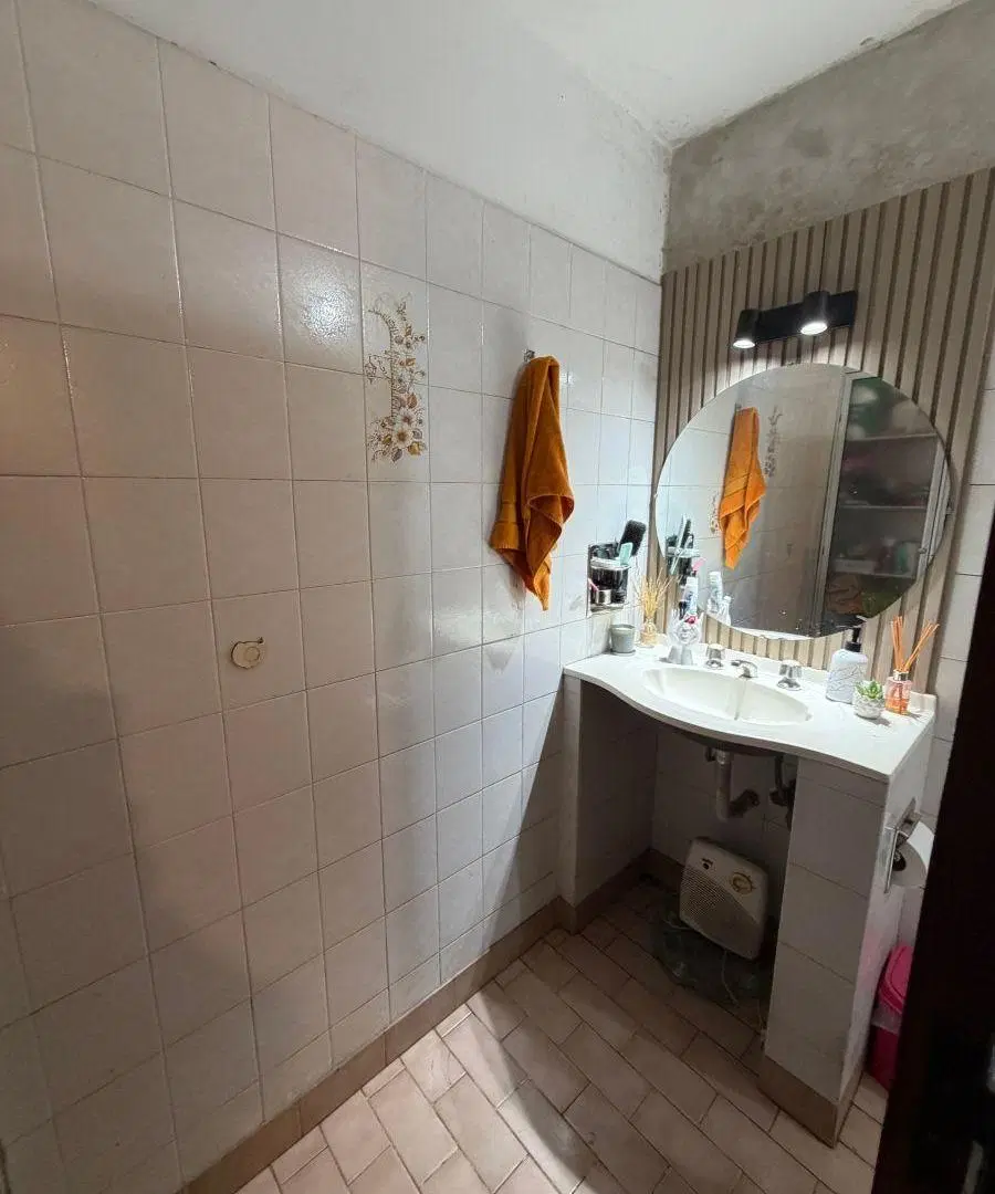 Casa de 183 m² con 2 dormitorios y cochera doble en venta en Santa Isabel 4