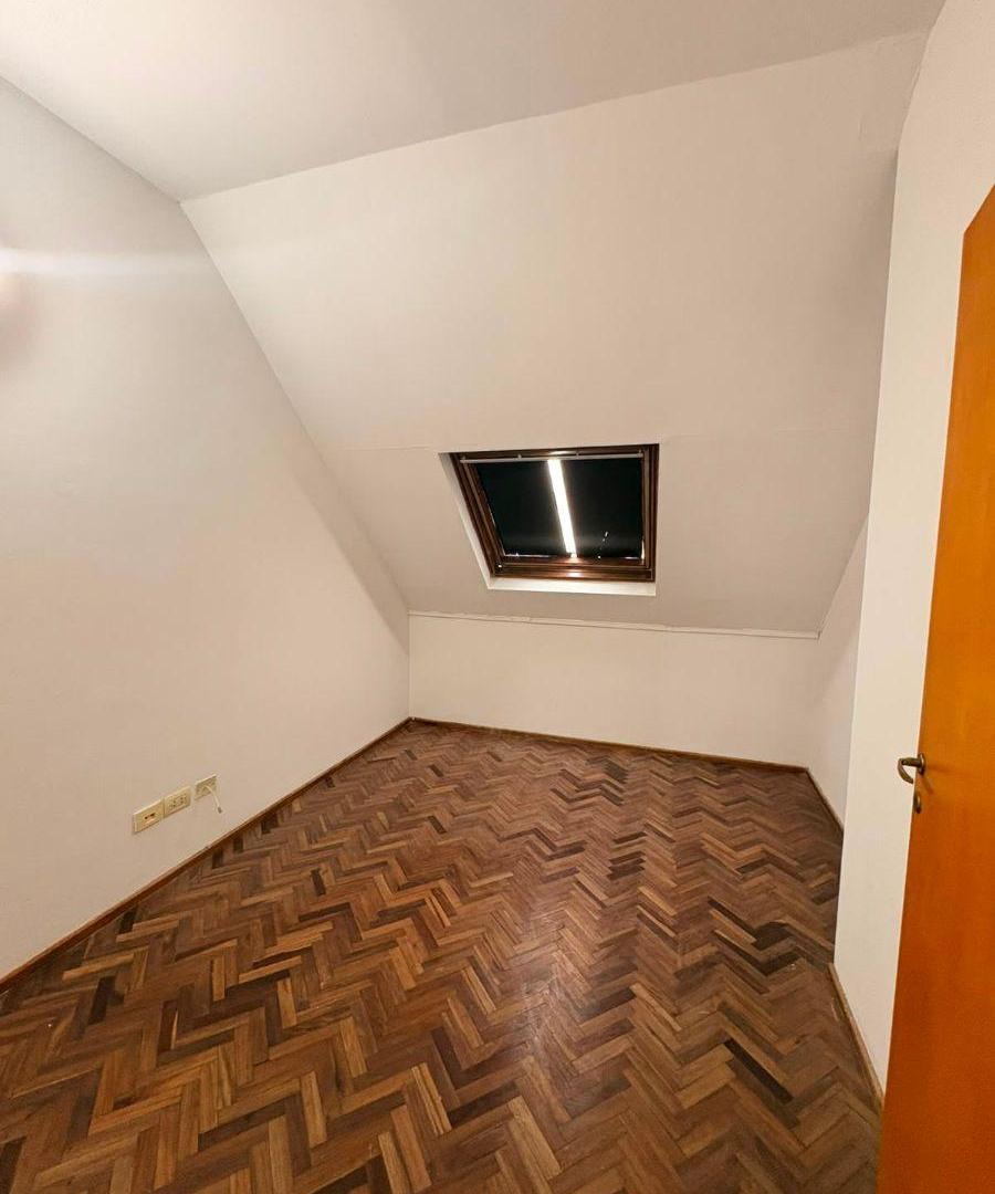 Foto de Alquiler Dúplex 2 dorm con balcón Nueva Cba, imagen 2