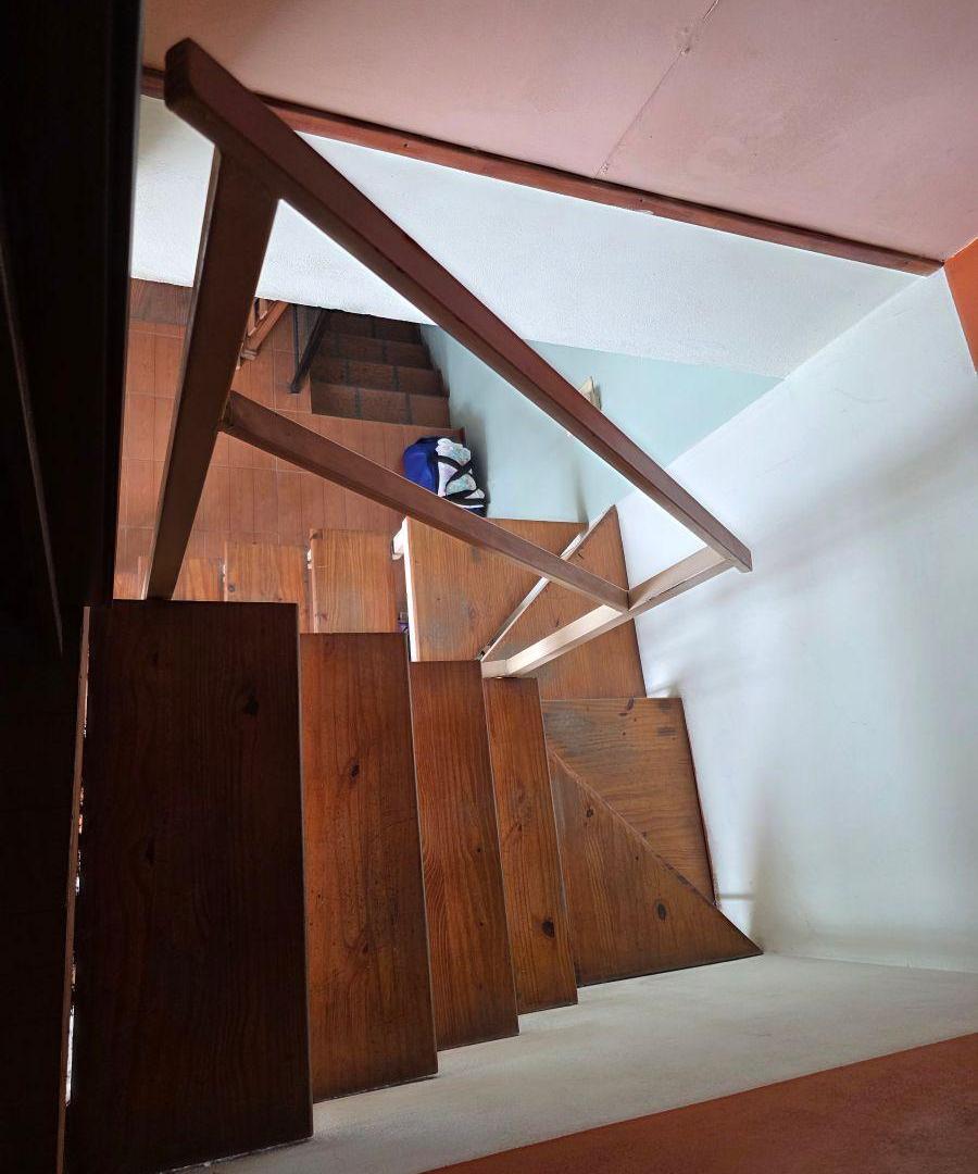 Foto de VENTA LOCAL COMERCIAL Y DEPARTAMENTO 2 DORM BARRIO POSTA DE VARGAS, imagen 3