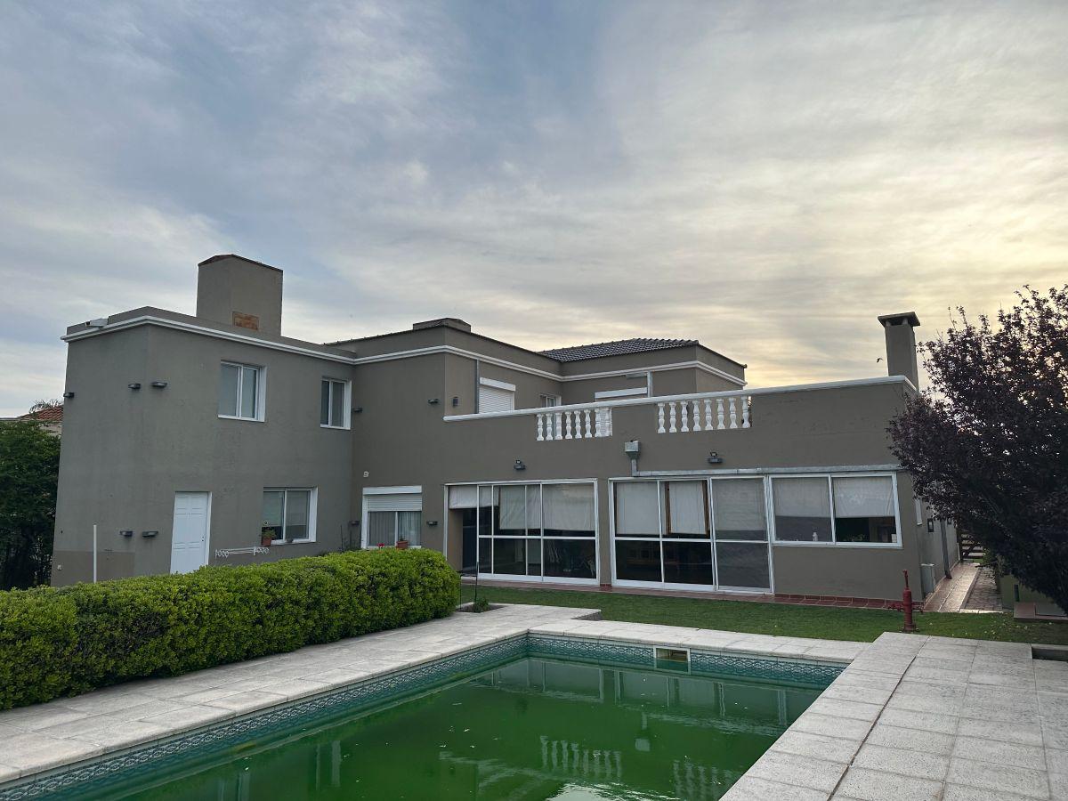 Foto de Venta Country San Isidro Villa Allende 3 dorm 4 baños pileta office, imagen 2