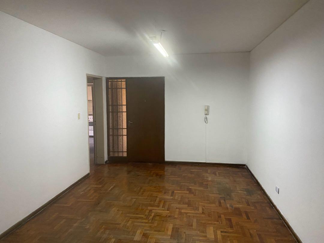 Venta Departamento Calle Colon y España 4