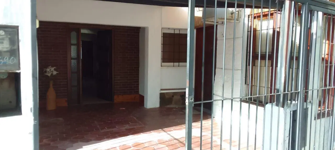VENTA CASA Bº AVENIDA NORTE. GUAYMALLEN 2