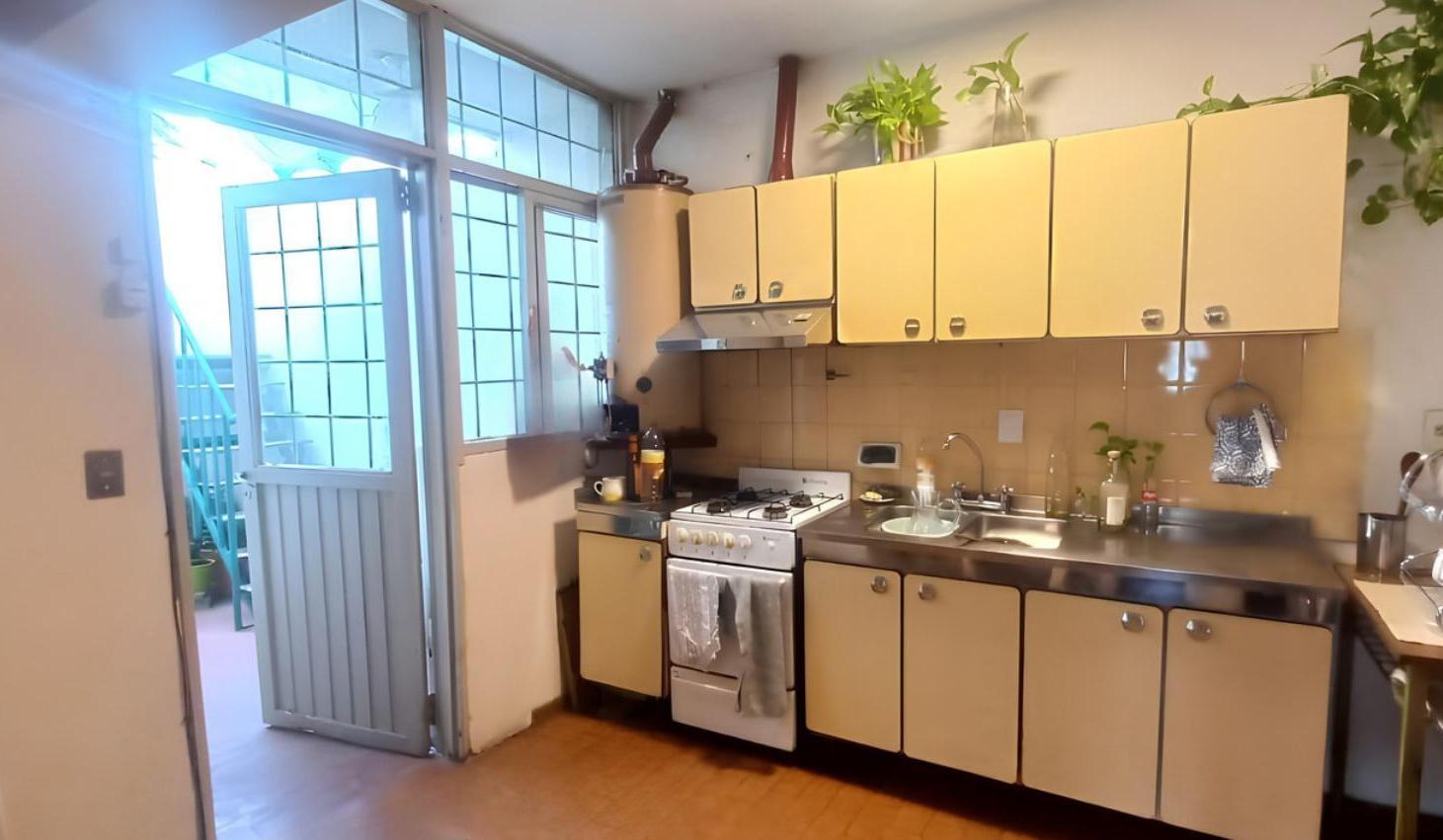 Foto de DEPARTAMENTO 2 DORMITORIOS LAVALLE 134 GODOY CRUZ, imagen 4