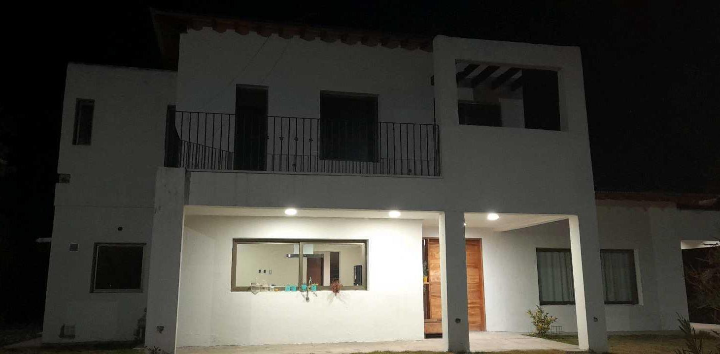 Foto de Alquiler casa en B* privado,confort y amplitud. Tunuyan, imagen 1