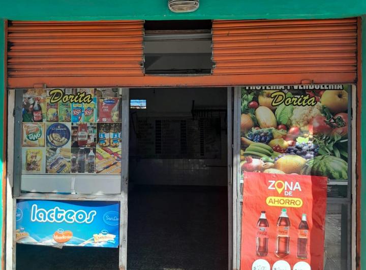 DUEÑO ALQUILA Excelente local en pleno foco comercial de Boulogne 4