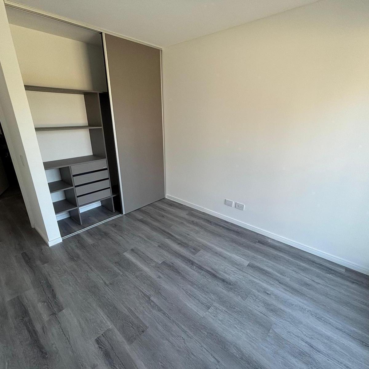 Venta Departamento Funes 8 Sauces 2 Dorm. a Estrenar Patio Amenities Cochera 1