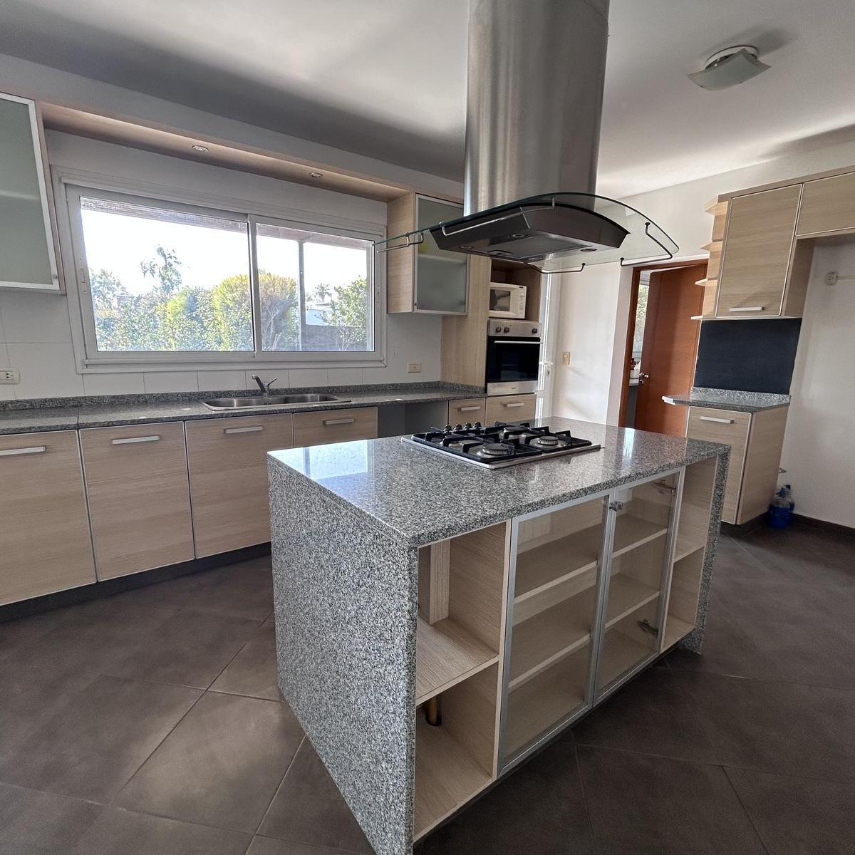 Venta Casa Funes Hills Cadaques 3 Dorm. Piscina 1