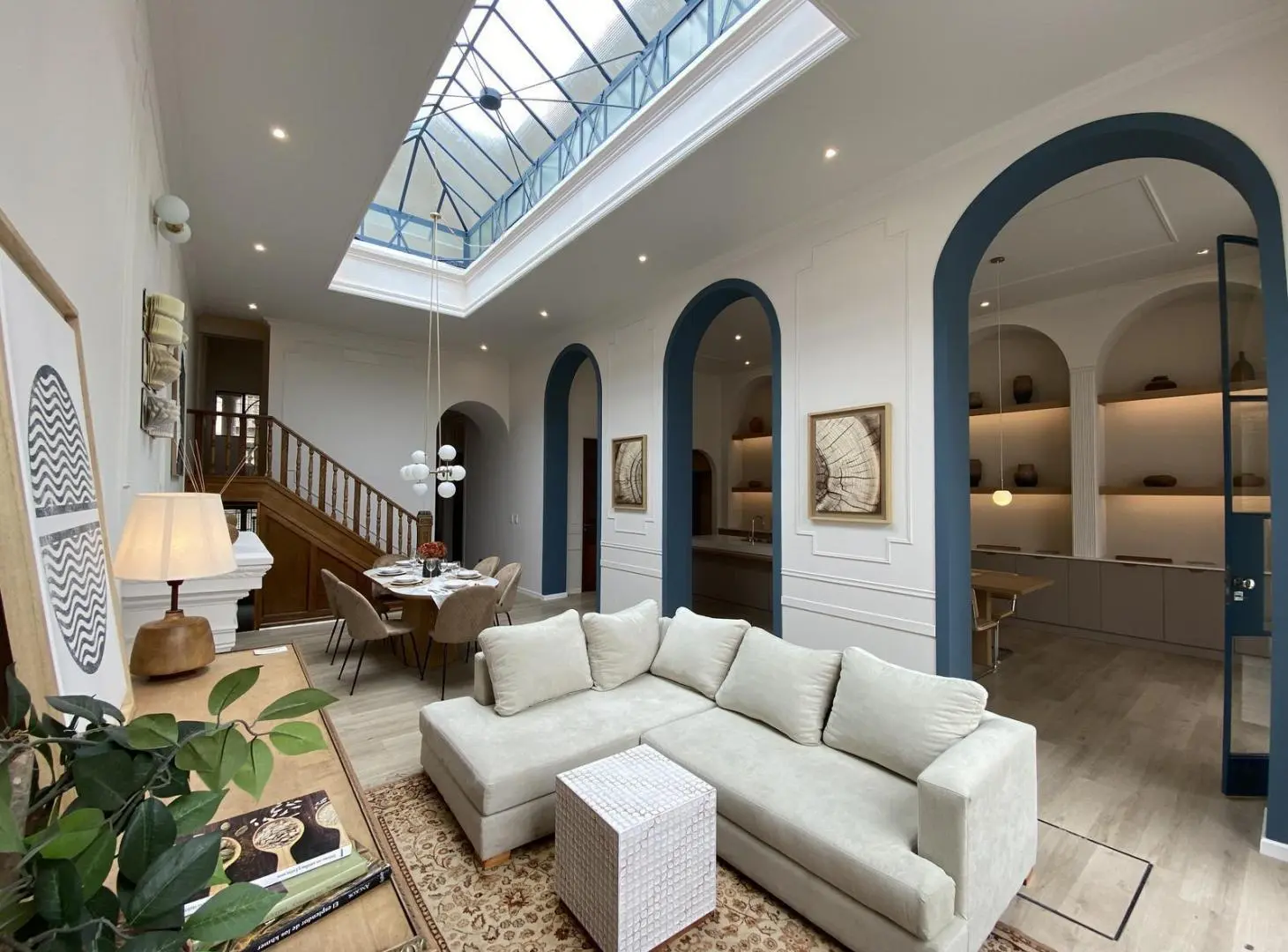 Venta Casa de Diseño Rosario Abasto 4 Dormitorios Pileta Terraza Cochera 4