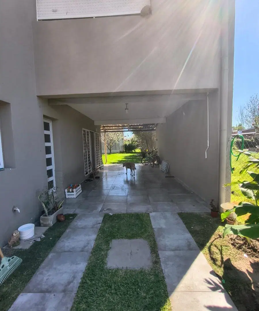 Venta casa 3 dormitorios Tierra de sueños 3 Roldan apto credito 5
