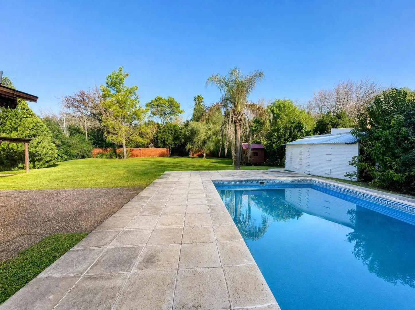 Venta casa Funes 5 dormitorios garita 14 parque piscina 5