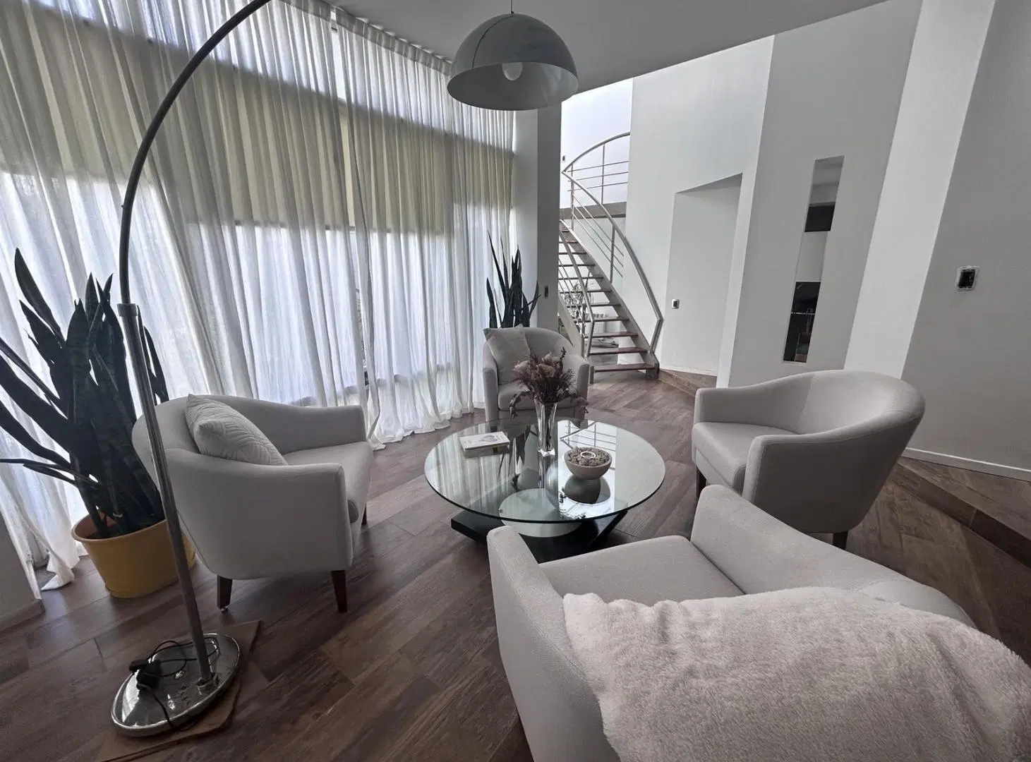 Venta casa rosario Barrio Espana y Hospitales 3 dormitorios piscina 4
