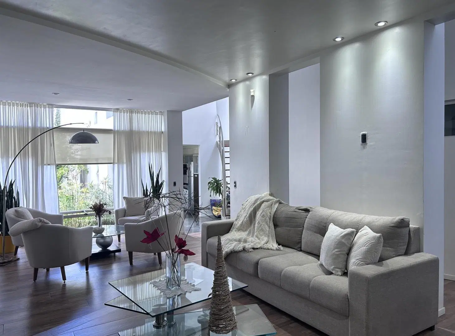 Venta casa rosario Barrio Espana y Hospitales 3 dormitorios piscina 1