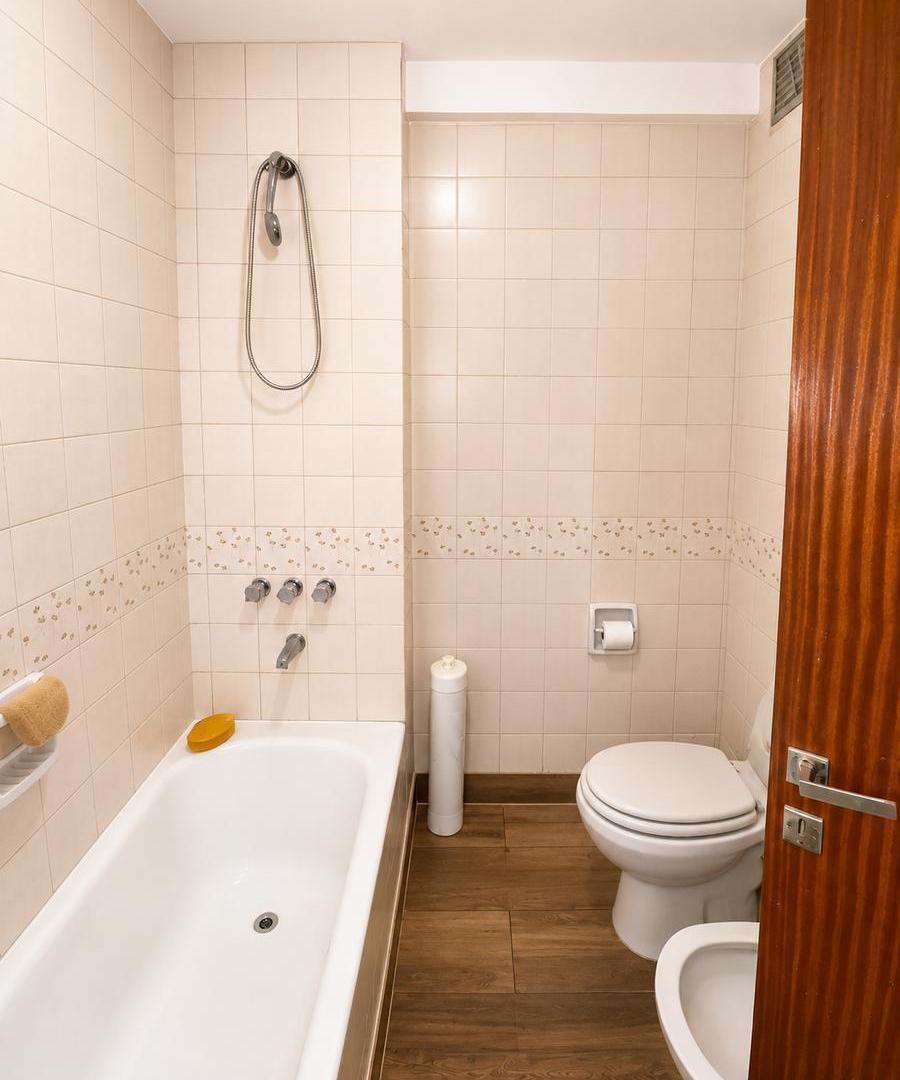 Foto de Venta departamento Rosario centro semipiso ochava 4 dormitorios cochera, imagen 3